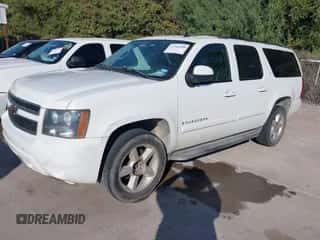 2007 Chevrolet Suburban LTZ z VIN 3GNFK16387G232063, wystawiony jako IAAI lot #43366308 z przebiegiem 296 338 mil mil oraz . Historia ofert i sprzedaży dostępna na DreamBid. Obrazek 2.