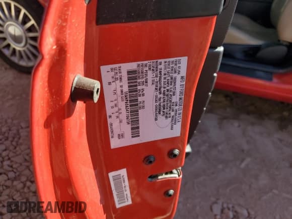 ✅ 2004 Ford Thunderbird Deluxe • VIN: 1FAHP60A34Y106739 • Lot: 80822434. Listed on Copart with 74,256 mi. Free auction sales archive from the USA and detailed vehicle history report at DreamBid. Image 12.