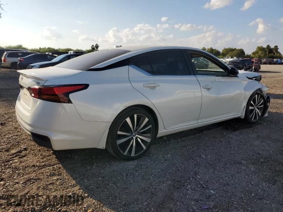 ✅ 2019 Nissan Altima SR • VIN: 1N4BL4CVXKC177502 • Лот: 82733535. Опубликован ранее на Copart с пробегом 134 113 миль. Бесплатный доступ к архиву аукционных продаж из США и подробный отчёт об истории автомобиля на DreamBid. Изображение 3.