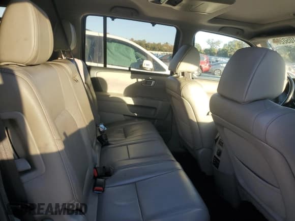 ✅ 2014 Honda Pilot Touring • VIN: 5FNYF4H93EB008419 • Lot: 91050285. Wystawiony na Copart z przebiegiem 192 109 mil. Bezpłatny archiwum sprzedaży aukcyjnych z USA i szczegółowy raport historii pojazdu na DreamBid. Zdjęcie 11.