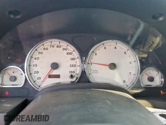 ✅ 2006 Saturn VUE • VIN: 5GZCZ53476S810168 • Lot: 53257285. Wystawiony na Copart z przebiegiem 182 069 mil. Bezpłatny archiwum sprzedaży aukcyjnych z USA i szczegółowy raport historii pojazdu na DreamBid. Zdjęcie 9.