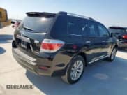 ✅ 2013 Toyota Highlander Limited • VIN: JTEDC3EH2D2018854 • Лот: 85864535. Опубликован ранее на Copart с пробегом 273 623 миль. Бесплатный доступ к архиву аукционных продаж из США и подробный отчёт об истории автомобиля на DreamBid. Изображение 3.