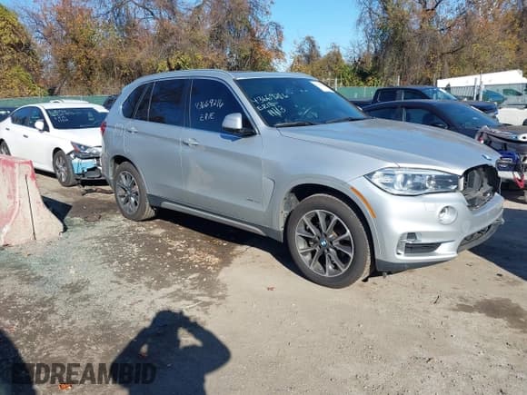 ✅ 2017 BMW X5 xDrive35i • VIN: 5UXKR0C34H0V78603 • Lot: 43669216. Wystawiony na IAAI z przebiegiem 113 688 mil. Bezpłatny archiwum sprzedaży aukcyjnych z USA i szczegółowy raport historii pojazdu na DreamBid. Zdjęcie 1.