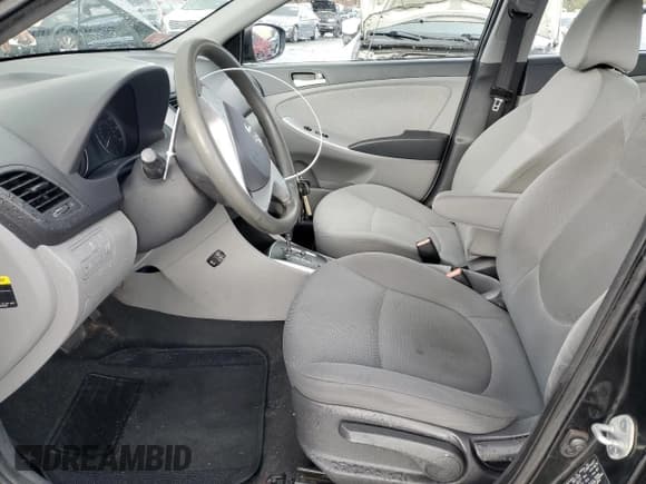 ✅ 2013 Hyundai Accent GLS • VIN: KMHCT4AEXDU457933 • Лот: 82798974. Опубликован ранее на Copart с пробегом 166 363 миль. Бесплатный доступ к архиву аукционных продаж из США и подробный отчёт об истории автомобиля на DreamBid. Изображение 7.