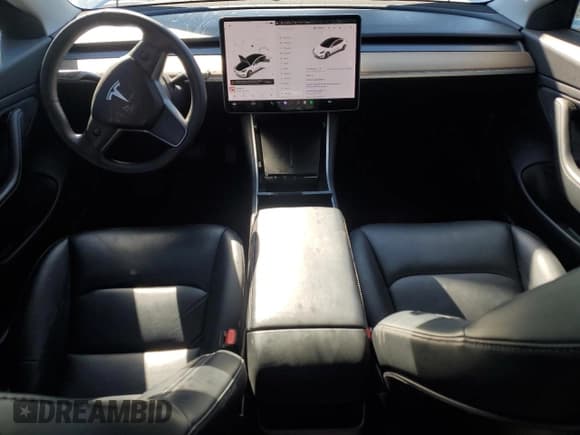 ✅ 2019 Tesla Model 3 Mid Range • VIN: 5YJ3E1EA8KF466494 • Lot: 91805595. Wystawiony na Copart z przebiegiem 54 907 mil. Bezpłatny archiwum sprzedaży aukcyjnych z USA i szczegółowy raport historii pojazdu na DreamBid. Zdjęcie 8.