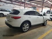 ✅ 2015 Infiniti QX70 • VIN: JN8CS1MU2FM381785 • Lot: 86881735. Wystawiony na Copart z przebiegiem 110 203 mil. Bezpłatny archiwum sprzedaży aukcyjnych z USA i szczegółowy raport historii pojazdu na DreamBid. Zdjęcie 3.