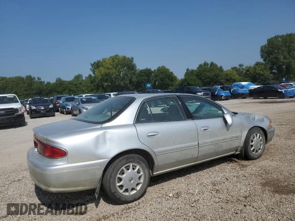 ✅ 2001 Buick Century Custom • VIN: 2G4WS52J011110653 • Lot: 71421765. Wystawiony na Copart z przebiegiem 186 156 mil. Bezpłatny archiwum sprzedaży aukcyjnych z USA i szczegółowy raport historii pojazdu na DreamBid. Zdjęcie 3.