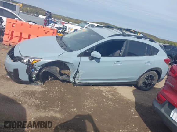 ✅ 2023 Subaru Crosstrek Premium • VIN: JF2GTAPC5PH311772 • Lot: 43592178. Wystawiony na IAAI z przebiegiem 30 232 mil. Bezpłatny archiwum sprzedaży aukcyjnych z USA i szczegółowy raport historii pojazdu na DreamBid. Zdjęcie 15.