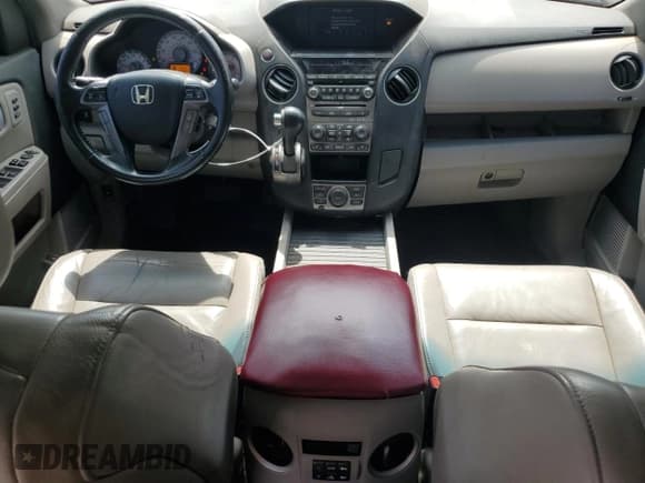 ✅ 2013 Honda Pilot Touring • VIN: 5FNYF3H9XDB006370 • Lot: 53790745. Listed on Copart with 208,915 mi. Free auction sales archive from the USA and detailed vehicle history report at DreamBid. Image 8.