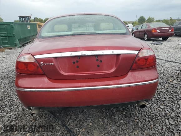 ✅ 2005 Jaguar S-Type • VIN: SAJWA01T05FN29227 • Лот: 70758045. Опубликован ранее на Copart с пробегом 167 840 миль. Бесплатный доступ к архиву аукционных продаж из США и подробный отчёт об истории автомобиля на DreamBid. Изображение 6.