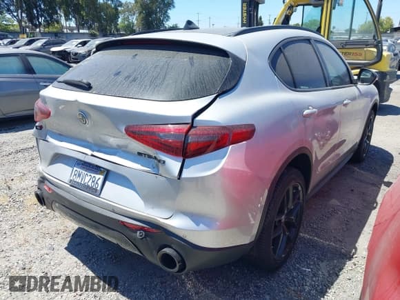 ✅ 2019 Alfa Romeo Stelvio Ti • VIN: ZASPAKBN8K7C49471 • Lot: 42346459. Wystawiony na IAAI z przebiegiem Nie podano. Bezpłatny archiwum sprzedaży aukcyjnych z USA i szczegółowy raport historii pojazdu na DreamBid. Zdjęcie 4.