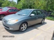 ✅ 2009 Hyundai Elantra GLS • VIN: KMHDU46D59U818106 • Лот: 42933287. Опубликован ранее на IAAI с пробегом 203 674 миль. Бесплатный доступ к архиву аукционных продаж из США и подробный отчёт об истории автомобиля на DreamBid. Изображение 2.