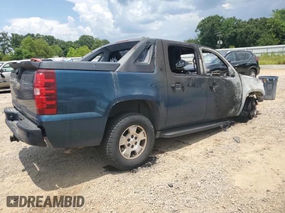 ✅ 2007 Chevrolet Avalanche 2LT • VIN: 3GNEC12J77G157773 • Lot: 65915595. Listed on Copart with Not provided. Free auction sales archive from the USA and detailed vehicle history report at DreamBid. Image 3.