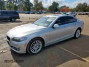 ✅ 2013 BMW 5 Series 535i • VIN: WBAFR7C58DC829447 • Lot: 92871835. Wystawiony na Copart z przebiegiem 124 098 mil. Bezpłatny archiwum sprzedaży aukcyjnych z USA i szczegółowy raport historii pojazdu na DreamBid. Zdjęcie 1.