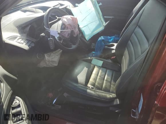 ✅ 2016 Ford Escape Titanium • VIN: 1FMCU9JX7GUB42426 • Lot: 84776005. Listed on Copart with 45,888 mi. Free auction sales archive from the USA and detailed vehicle history report at DreamBid. Image 7.