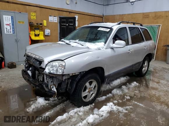 2004 Hyundai Santa Fe GLS с VIN KM8SC13D14U779505, выставлен на аукционе Copart как лот 44114185 с пробегом 173 301 миль миль и Чистый • Clean title. История ставок и продаж доступна на DreamBid. Изображение 1.
