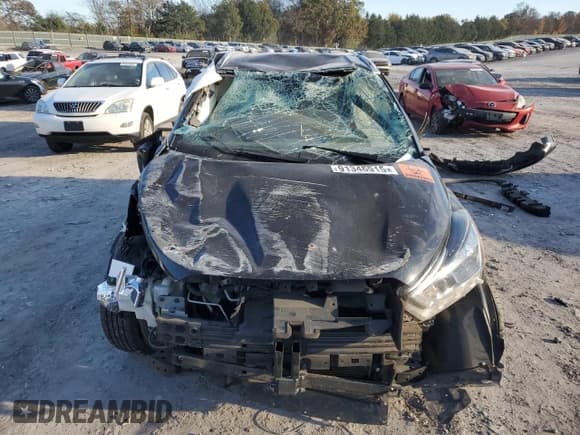 ✅ 2020 Nissan Kicks SV • VIN: 3N1CP5CV2LL517064 • Lot: 91346915. Listed on Copart with 103,282 mi. Free auction sales archive from the USA and detailed vehicle history report at DreamBid. Image 5.