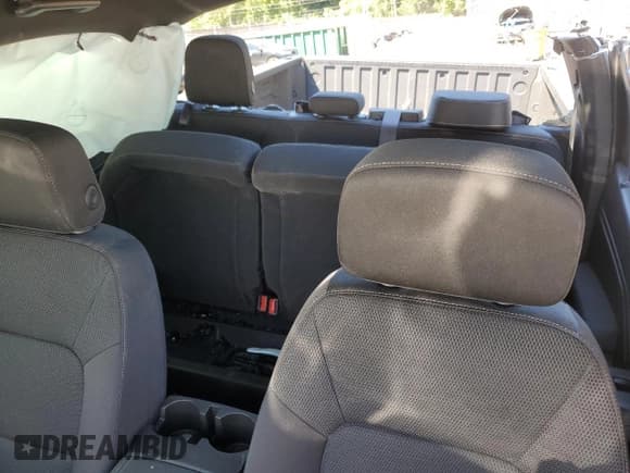 ✅ 2023 GMC Canyon 2WD Elevation • VIN: 1GTP5BEK4P1226116 • Lot: 70048365. Wystawiony na Copart z przebiegiem 9 341 mil. Bezpłatny archiwum sprzedaży aukcyjnych z USA i szczegółowy raport historii pojazdu na DreamBid. Zdjęcie 10.