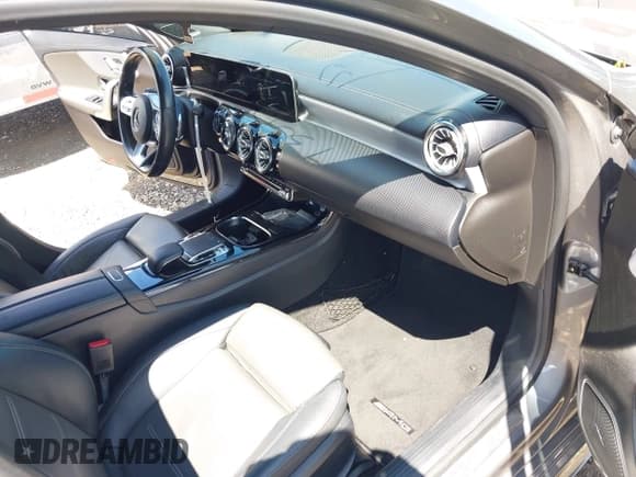 ✅ 2019 Mercedes-Benz A 220 • VIN: WDD3G4FB2KW001696 • Lot: 43095906. Listed on IAAI with 61,617 mi. Free auction sales archive from the USA and detailed vehicle history report at DreamBid. Image 5.