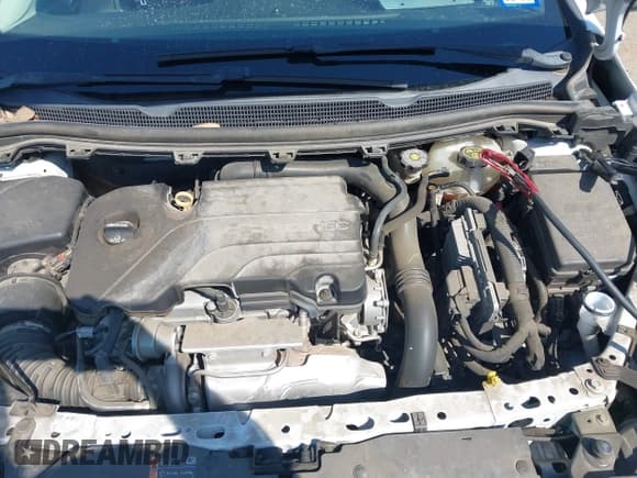 ✅ 2017 Chevrolet Cruze LT • VIN: 1G1BE5SMXH7228123 • Lot: 43396571. Listed on IAAI with 66,224 mi. Free auction sales archive from the USA and detailed vehicle history report at DreamBid. Image 10.