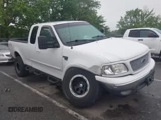✅ 1999 Ford F-150 • VIN: 2FTRX18W3XCA86201 • Лот: 42506999. Опубликован ранее на IAAI с пробегом Не указан. Бесплатный доступ к архиву аукционных продаж из США и подробный отчёт об истории автомобиля на DreamBid. Изображение 1.