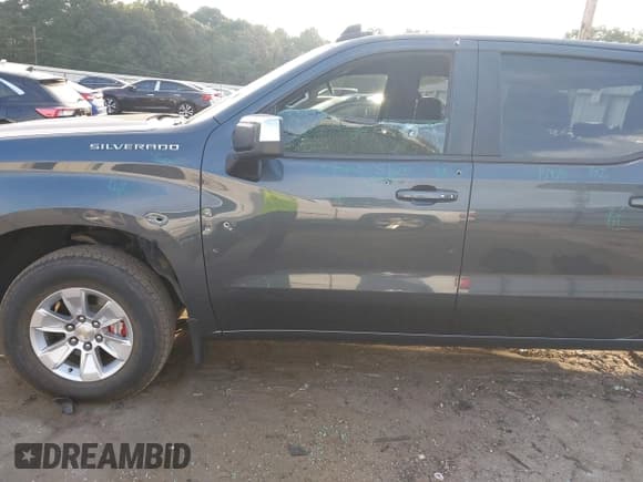 ✅ 2019 Chevrolet Silverado 1500 LT • VIN: 1GCPWCED3KZ178493 • Лот: 43279577. Опубликован ранее на IAAI с пробегом 99 744 миль. Бесплатный доступ к архиву аукционных продаж из США и подробный отчёт об истории автомобиля на DreamBid. Изображение 6.