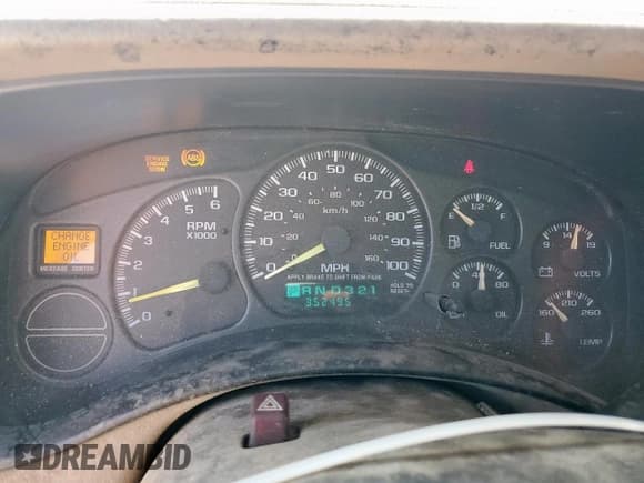 ✅ 2000 Chevrolet Silverado 1500 LS • VIN: 2GCEC19T1Y1112791 • Lot: 91213915. Listed on Copart with 352,495 mi. Free auction sales archive from the USA and detailed vehicle history report at DreamBid. Image 9.