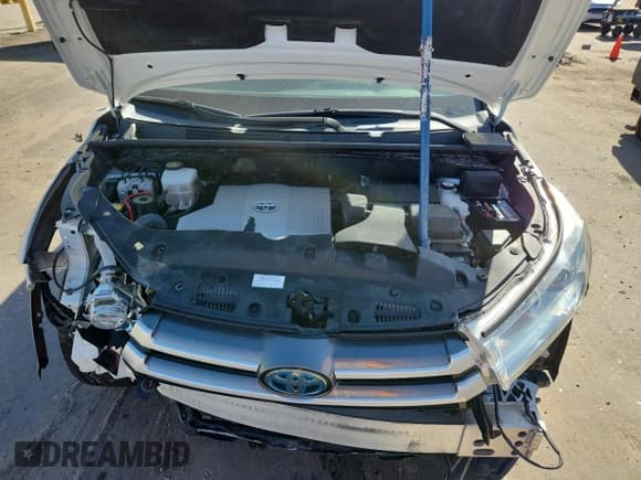 ✅ 2019 Toyota Highlander Hybrid XLE • VIN: 5TDJGRFHXKS075693 • Лот: 84291985. Опубликован ранее на Copart с пробегом 59 418 миль. Бесплатный доступ к архиву аукционных продаж из США и подробный отчёт об истории автомобиля на DreamBid. Изображение 12.