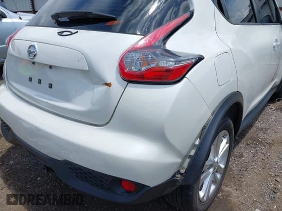 ✅ 2016 Nissan Juke SL • VIN: JN8AF5MR7GT601203 • Lot: 42641801. Listed on IAAI with 172,887 mi. Free auction sales archive from the USA and detailed vehicle history report at DreamBid. Image 6.