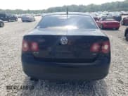 ✅ 2010 Volkswagen Jetta Limited Edition • VIN: 3VWRX7AJ0AM115843 • Lot: 62391045. Listed on Copart with 148,961 mi. Free auction sales archive from the USA and detailed vehicle history report at DreamBid. Image 6.