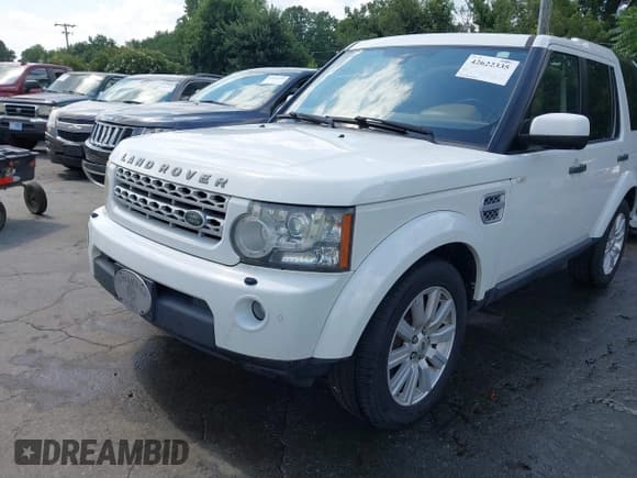 ✅ 2012 Land Rover LR4 Lux • VIN: SALAK2D43CA602177 • Lot: 42622335. Wystawiony na IAAI z przebiegiem 209 802 mil. Bezpłatny archiwum sprzedaży aukcyjnych z USA i szczegółowy raport historii pojazdu na DreamBid. Zdjęcie 6.