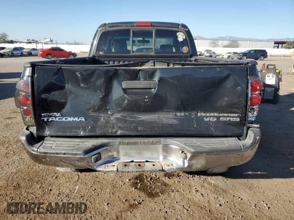 ✅ 2006 Toyota Tacoma PreRunner • VIN: 5TETU62N06Z287958 • Lot: 92157315. Wystawiony na Copart z przebiegiem 186 071 mil. Bezpłatny archiwum sprzedaży aukcyjnych z USA i szczegółowy raport historii pojazdu na DreamBid. Zdjęcie 6.