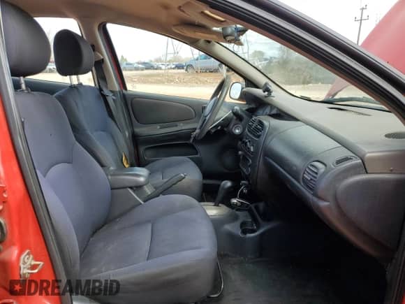 2005 Dodge Neon SXT z VIN 1B3ES56C45D226820, wystawiony jako Copart lot #48038315 z przebiegiem 253 418 mil mil oraz Szkoda całkowita • Salvage title. Historia ofert i sprzedaży dostępna na DreamBid. Obrazek 7.