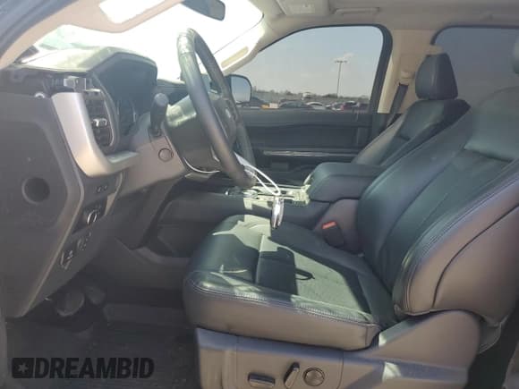 ✅ 2024 Ford Expedition XLT • VIN: 1FMJU1H88REA96240 • Лот: 50291545. Опубликован ранее на Copart с пробегом 3 217 миль. Бесплатный доступ к архиву аукционных продаж из США и подробный отчёт об истории автомобиля на DreamBid. Изображение 7.