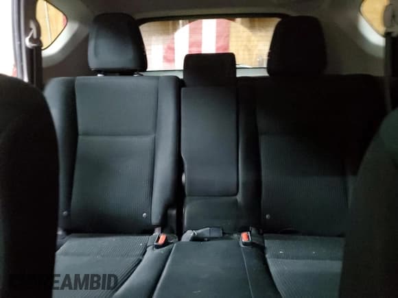 ✅ 2017 Toyota RAV4 LE • VIN: JTMBFREV4HJ109793 • Lot: 91489405. Listed on Copart with 128,061 mi. Free auction sales archive from the USA and detailed vehicle history report at DreamBid. Image 10.