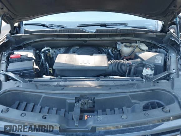 ✅ 2021 Chevrolet Suburban LT • VIN: 1GNSKCKD1MR382911 • Lot: 43016739. Wystawiony na IAAI z przebiegiem 210 049 mil. Bezpłatny archiwum sprzedaży aukcyjnych z USA i szczegółowy raport historii pojazdu na DreamBid. Zdjęcie 10.