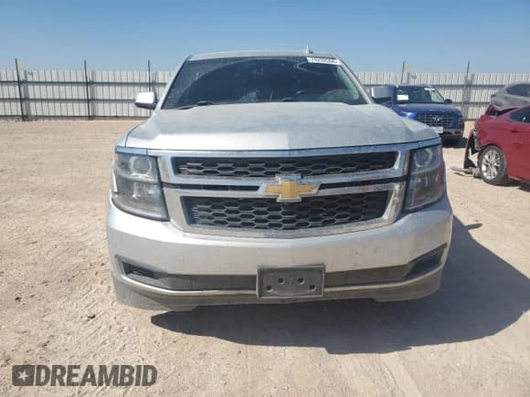 ✅ 2017 Chevrolet Suburban LS • VIN: 1GNSCGEC1HR139533 • Lot: 74292594. Wystawiony na Copart z przebiegiem 150 442 mil. Bezpłatny archiwum sprzedaży aukcyjnych z USA i szczegółowy raport historii pojazdu na DreamBid. Zdjęcie 5.