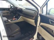 ✅ 2024 Kia Carnival EX • VIN: KNDNC5H30R6443316 • Лот: 43240494. Опубликован ранее на IAAI с пробегом 21 477 миль. Бесплатный доступ к архиву аукционных продаж из США и подробный отчёт об истории автомобиля на DreamBid. Изображение 5.