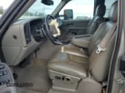 ✅ 2005 Chevrolet Silverado 2500HD LT • VIN: 1GCHK29255E277525 • Lot: 81820165. Listed on Copart with 116,723 mi. Free auction sales archive from the USA and detailed vehicle history report at DreamBid. Image 7.