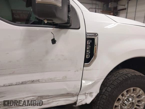 ✅ 2020 Ford F-250 XL • VIN: 1FT7W2B65LED67610 • Lot: 41288173. Listed on IAAI with 160,730 mi. Free auction sales archive from the USA and detailed vehicle history report at DreamBid. Image 22.