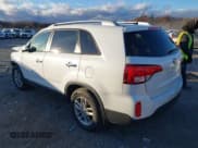 ✅ 2014 Kia Sorento LX • VIN: 5XYKT4A6XEG517687 • Лот: 43676103. Опубликован ранее на IAAI с пробегом 186 176 миль. Бесплатный доступ к архиву аукционных продаж из США и подробный отчёт об истории автомобиля на DreamBid. Изображение 3.