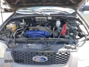 ✅ 2006 Ford Escape XLT • VIN: 1FMYU93156KB79094 • Lot: 42240986. Wystawiony na IAAI z przebiegiem 201 966 mil. Bezpłatny archiwum sprzedaży aukcyjnych z USA i szczegółowy raport historii pojazdu na DreamBid. Zdjęcie 10.