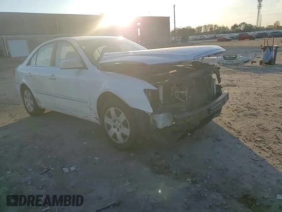 ✅ 2007 Hyundai Sonata GLS • VIN: 5NPET46C47H290357 • Лот: 82125944. Опубликован ранее на Copart с пробегом 186 934 миль. Бесплатный доступ к архиву аукционных продаж из США и подробный отчёт об истории автомобиля на DreamBid. Изображение 11.