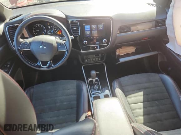 ✅ 2020 Mitsubishi Outlander SE • VIN: JA4AD3A36LZ017432 • Lot: 85758915. Wystawiony na Copart z przebiegiem 51 029 mil. Bezpłatny archiwum sprzedaży aukcyjnych z USA i szczegółowy raport historii pojazdu na DreamBid. Zdjęcie 8.