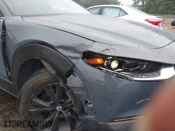 ✅ 2022 Mazda CX-30 S Preferred • VIN: 3MVDMBCL8NM434452 • Лот: 42356423. Опубликован ранее на IAAI с пробегом 15 492 миль. Бесплатный доступ к архиву аукционных продаж из США и подробный отчёт об истории автомобиля на DreamBid. Изображение 6.