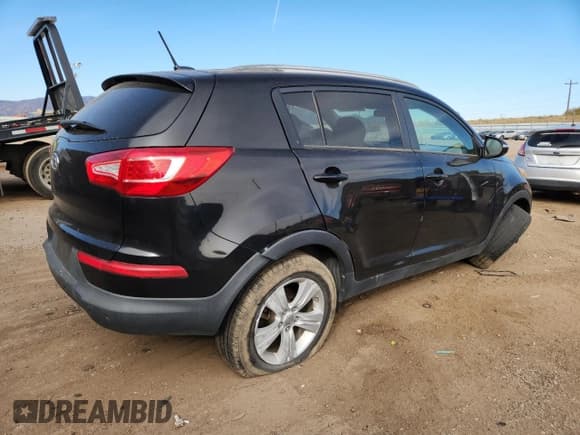 ✅ 2012 Kia Sportage LX • VIN: KNDPB3A23C7266960 • Лот: 91862585. Опубликован ранее на Copart с пробегом 107 108 миль. Бесплатный доступ к архиву аукционных продаж из США и подробный отчёт об истории автомобиля на DreamBid. Изображение 3.