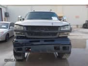 ✅ 2005 Chevrolet Silverado 2500HD LS • VIN: 1GCHK23U45F802269 • Lot: 42793768. Wystawiony na IAAI z przebiegiem 131 588 mil. Bezpłatny archiwum sprzedaży aukcyjnych z USA i szczegółowy raport historii pojazdu na DreamBid. Zdjęcie 12.