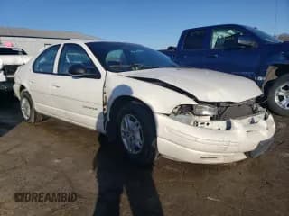 ✅ 2000 Dodge Stratus SE • VIN: 1B3EJ46X4YN197382 • Lot: 51419514. Listed on Copart with 119,637 mi. Free auction sales archive from the USA and detailed vehicle history report at DreamBid. Image 4.