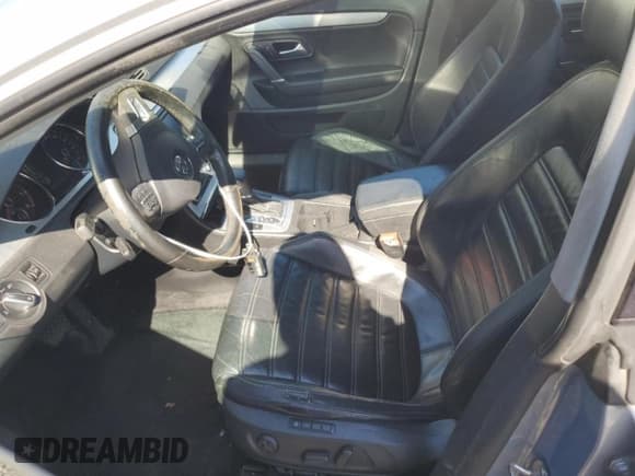 ✅ 2009 Volkswagen CC Luxury • VIN: WVWHL73C39E531900 • Lot: 87100385. Listed on Copart with 84,118 mi. Free auction sales archive from the USA and detailed vehicle history report at DreamBid. Image 7.