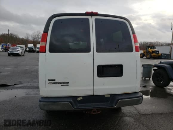 ✅ 2012 Chevrolet Express Passenger 1LT • VIN: 1GAZGYFG3C1118315 • Lot: 80870104. Wystawiony na Copart z przebiegiem 122 178 mil. Bezpłatny archiwum sprzedaży aukcyjnych z USA i szczegółowy raport historii pojazdu na DreamBid. Zdjęcie 6.